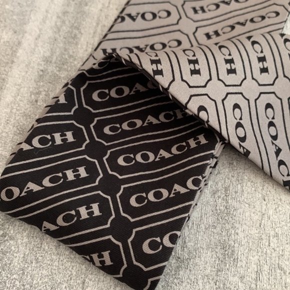Coach Rare Lozenge ogo print Twilly ponytail / bag scarf in Grey and Black - Picture 3 of 6